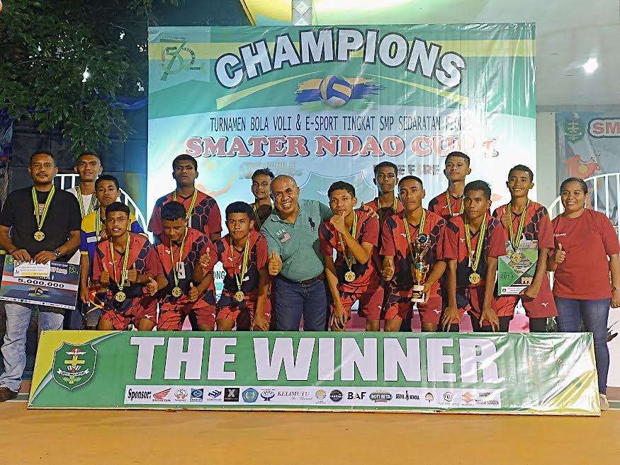 Alumni Ndao Lori Gadi Djou Tutup Secara Resmi Lomba Smater Ndao Cup I Ende