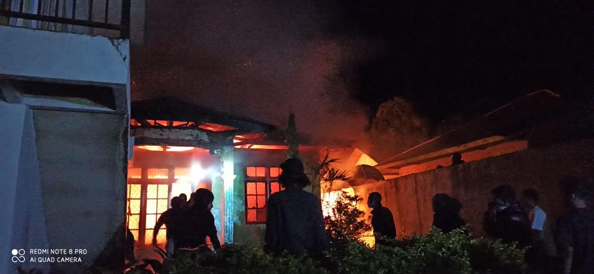 Rumah dan Kos Milik Ignasius Su di Tenda Ruteng Terbakar, Diduga Ini Penyebabnya