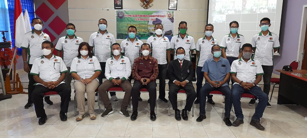 Askab PSSI Sikka Dilantik, Chery Ajak Semua Pengurus Kerjasama Bangun Sepak Bola Sikka