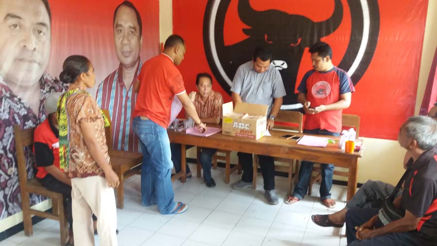 Bendahara PDIP Musi-TTU Mengundurkan Diri Tapi Salah Bawa Stempel