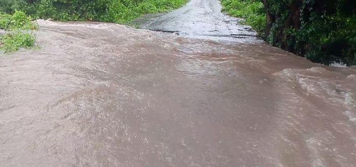Dilanda Banjir, Akses Jalan Lima Desa di Flores Timur Lumpuh