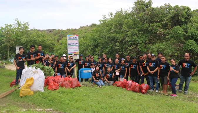 Bank NTT Cabang Weetabula Tempatkan Puluhan Kotak Sampah di Lokasi Wisata Danau Weekuri