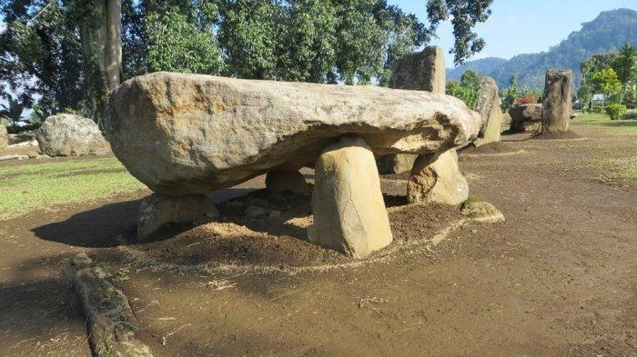 Mengenal Situs Batu Berak, Belajar dari Rumah TVRI, Jawaban Soal SMP Kelas 1-3 Jumat 24 April 2020