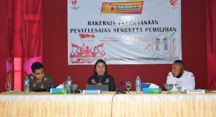 bawaslu-manggarai-gelar-rakernis-penyelesaian-sangketa-pemilihan-ini-pesan-manah.jpg