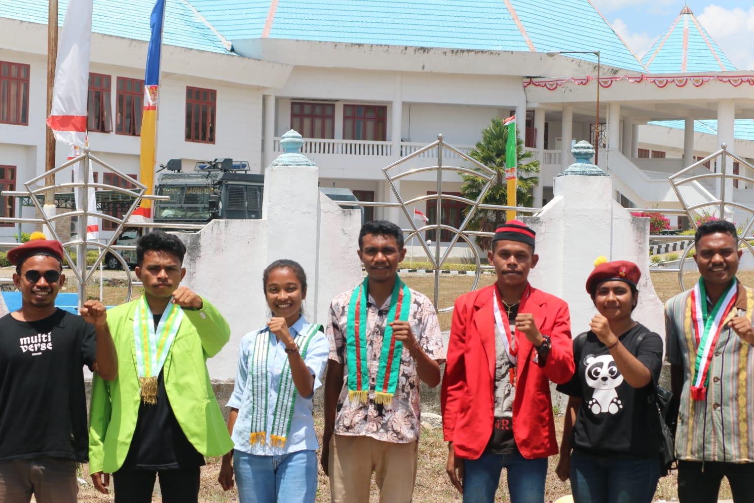 Gelar Demo Tolak Kenaikan BBM Jilid II, Aliansi Mahasiswa Menggugat Pertanyakan Sikap DPRD TTU