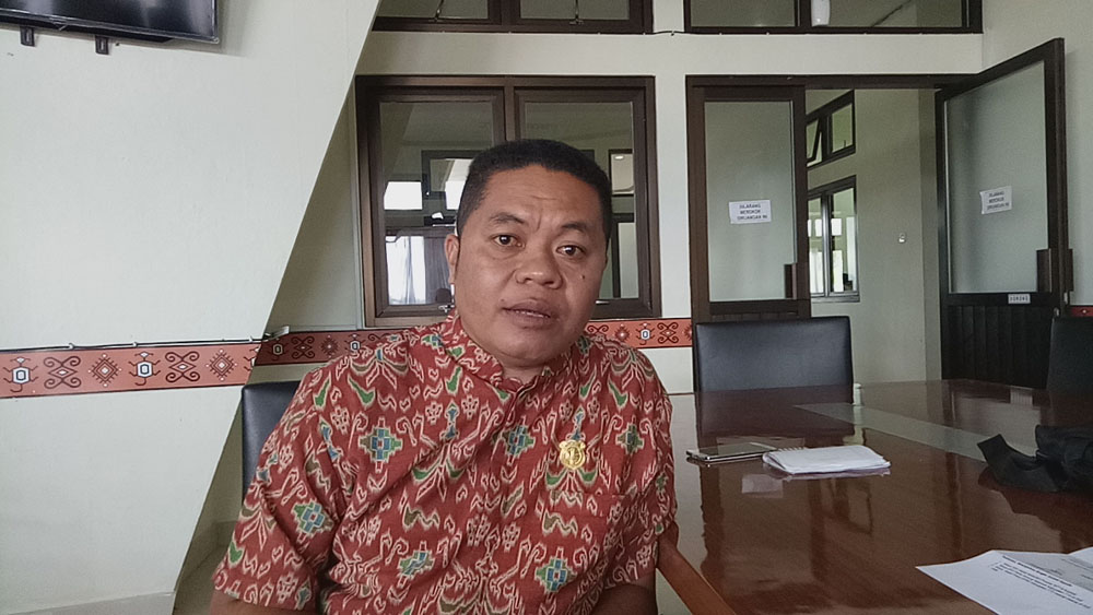 Jangan Salahkan DPRD TTS Jika 50 Desa Tidak Bisa Pilkades
