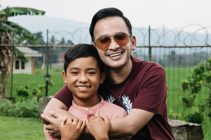 Demi Betrand Peto ,Meski Sedang Flu Ruben Onsu Lakukan Ini untuk Pertama Kali, Netizen Jadi Terharu