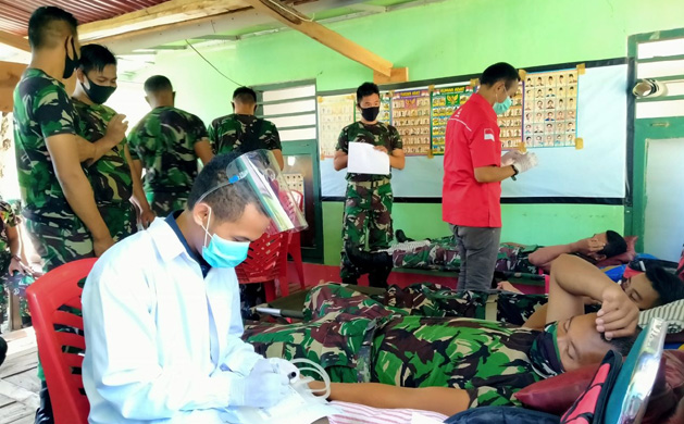 Bhakti Sosial Satgas Pamtas RI-RDTL Yonif RK 744/SYB Laksanakan Donor Darah, Simak