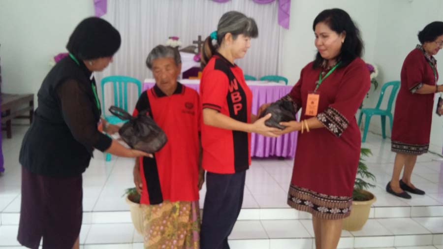 BKOW NTT Kunjungi Lapas Perempuan