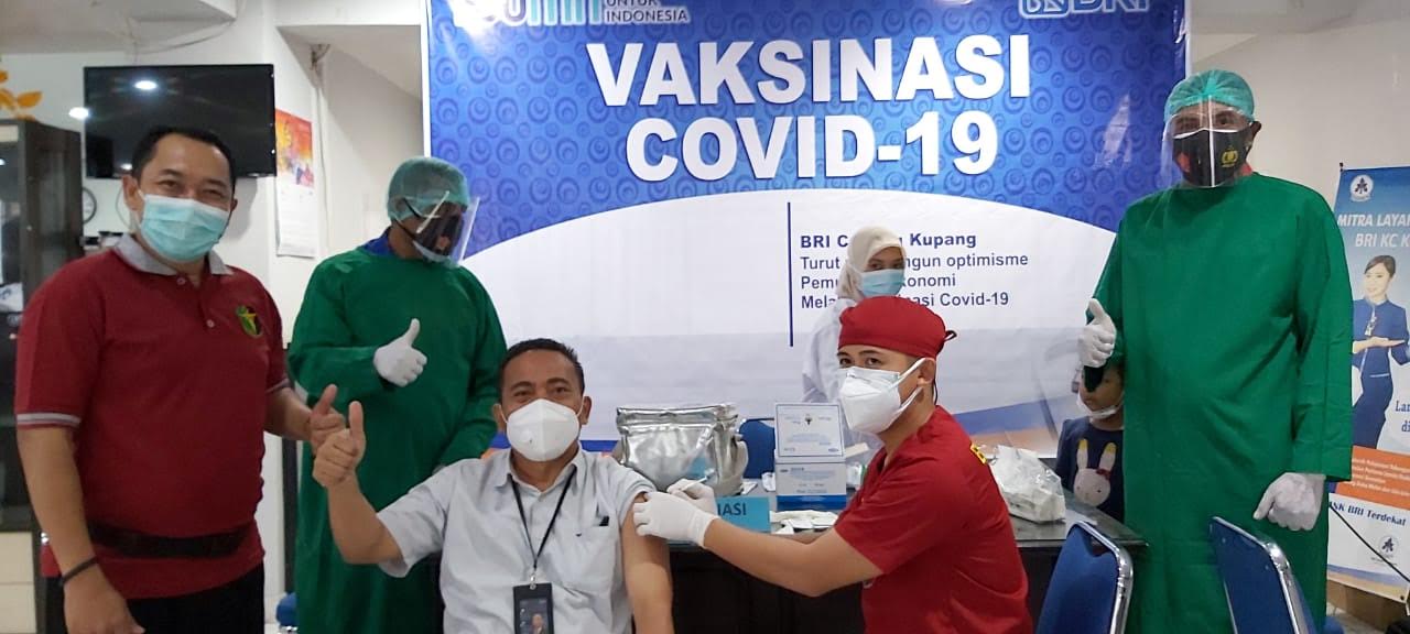113 Karyawan BRI Cabang Kupang Telah Divaksin