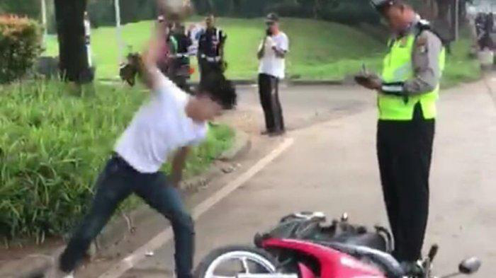 Sepeda Motor yang Dirusak Adi Saputra Saat Ditilang Polisi Itu Hasil Penipuan, Ini Cerita Lengkapnya