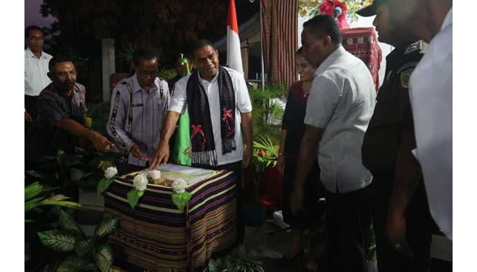 Bupati Flores Timur Deklarasikan Sarotari Timur Jadi Kelurahan Sanitasi Total Berbasis Masyarakat