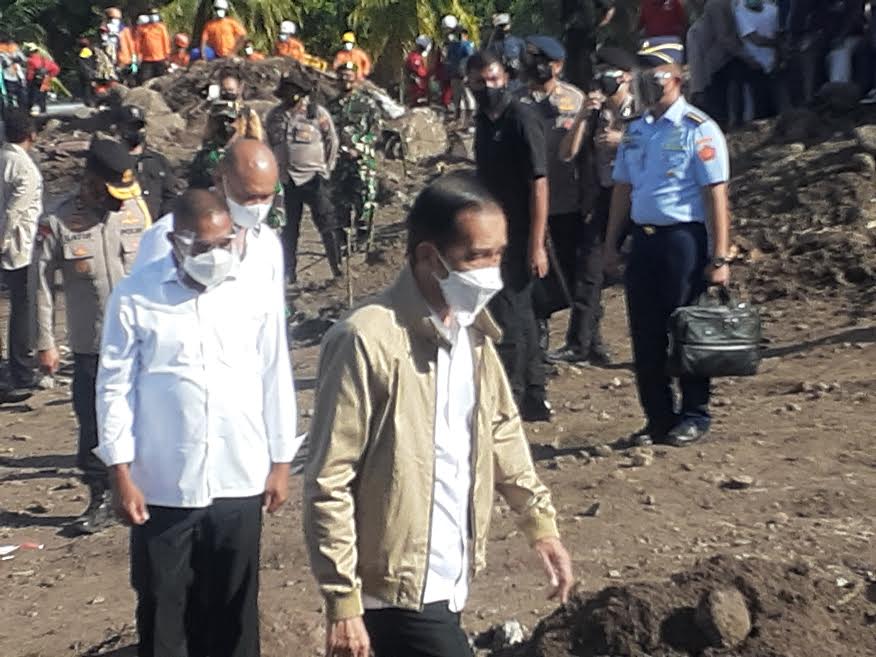 Satu Desa di Pulau Adonara  Dikepung Longsor dan Warga Terisolasi Selama 4 Hari