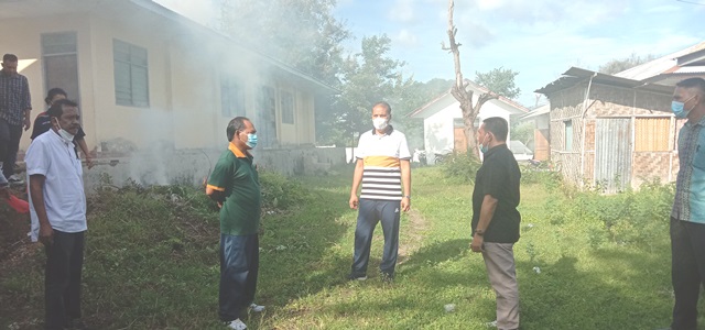 Aktivitas Bupati Sumba Timur di Awal Kepimpinannya, Pantau ASN Kerja Bakti, Simak Informasi Yuk