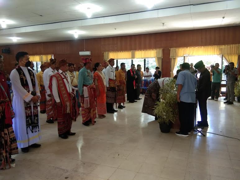 Bupati TTS Lantik 24 Pejabat Lingkup Pemda TTS