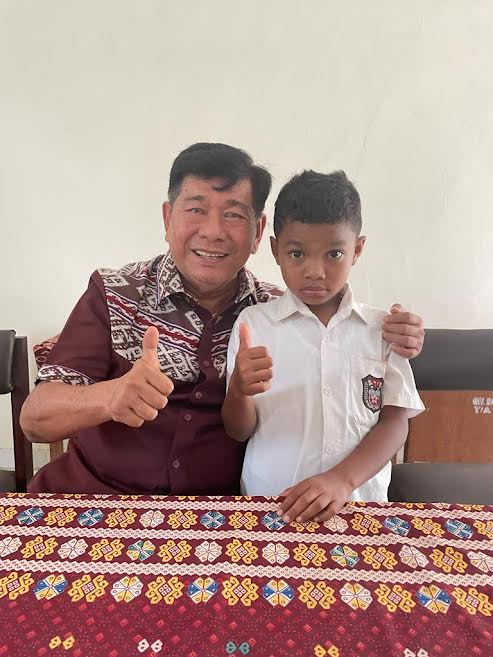 Wakil Bupati Kupang Jerry Manafe Bicara Kemampuan dan Kecerdasan Nono Juara 1 Matematika Dunia