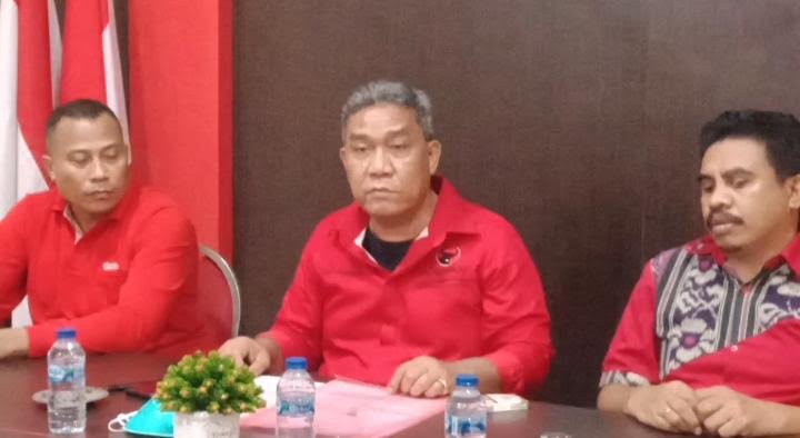 PDI Perjuangan NTT Terima Surat Pengunduran Diri JP Sekretaris DPC PDIP Timor Tengah Utara