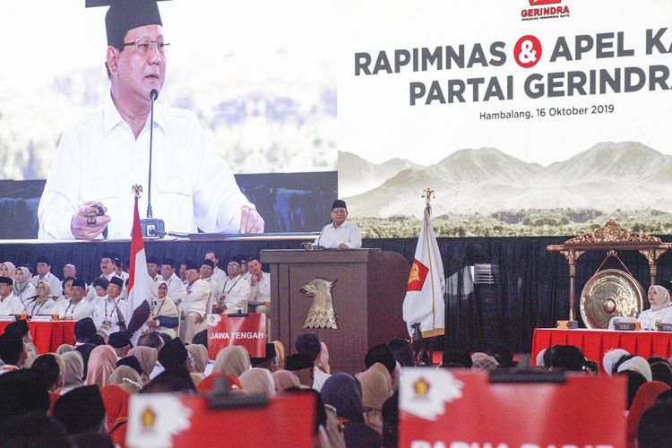 Di Hadapan Ribuan Kader Gerindra, Prabowo Sampaikan 3 Sikap Politik Saat Rapimnas