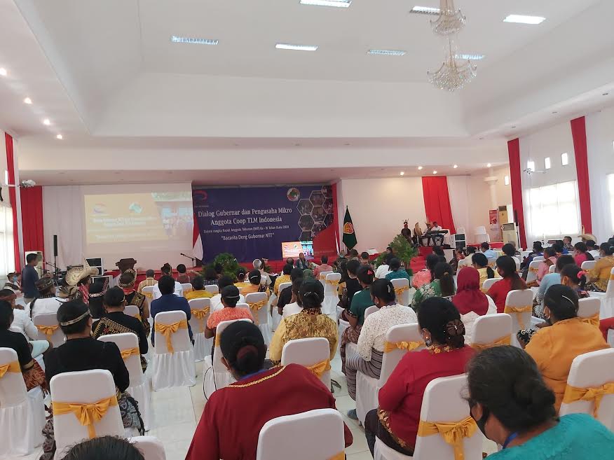 Dialog dengan Pengusaha Mikro, Gubernur NTT, Viktor Bungtilu Laiskodat Beri Motivasi