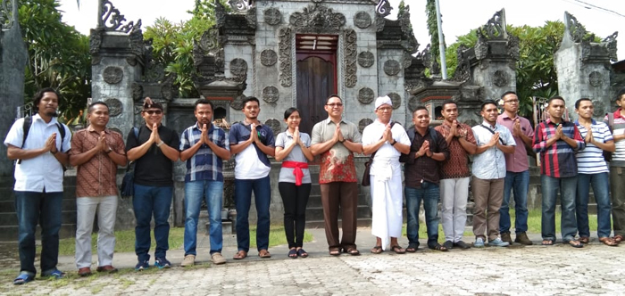 Dikunjungi Mahasiswa STFK Ledalero, Begini Sambutan Umat Hindu di Maumere