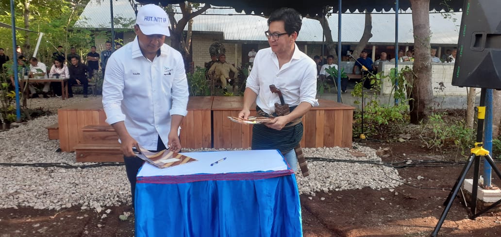 Dirut Bank NTT Tanda Tangan MoU Project Application Programming Interface Dengan PT Talasi