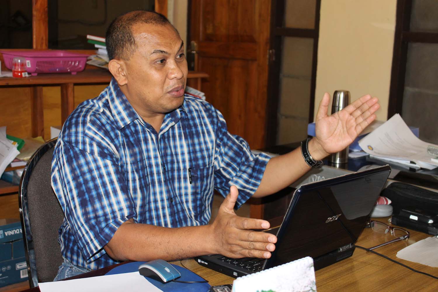 Kata Pengamat Ekonomi Soal Pemberian Bansos Bagi Pekerja Gaji Dibawah Rp 5 Juta