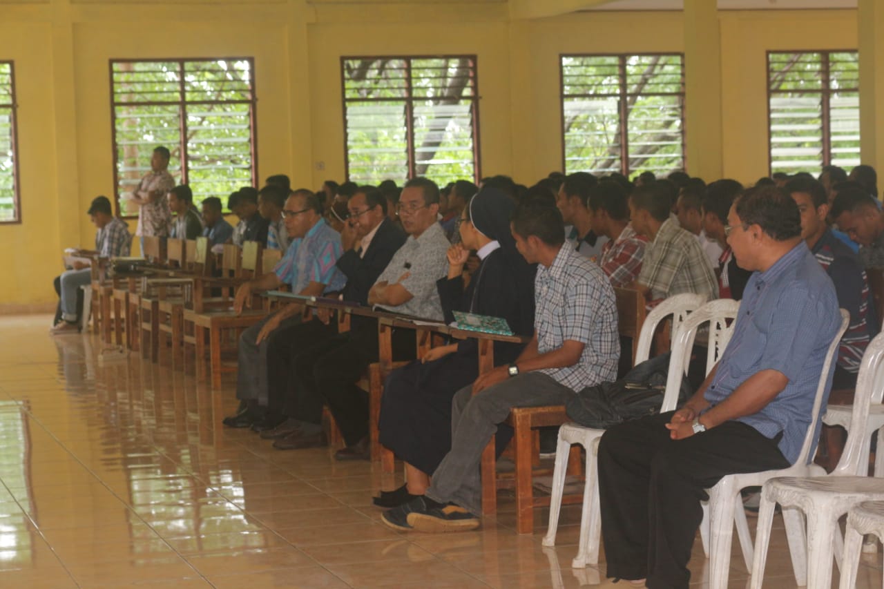Setiap Awal Semester Fakultas Filsafat Unwira Kupang Selenggarakan Dua Kegiatan Ini