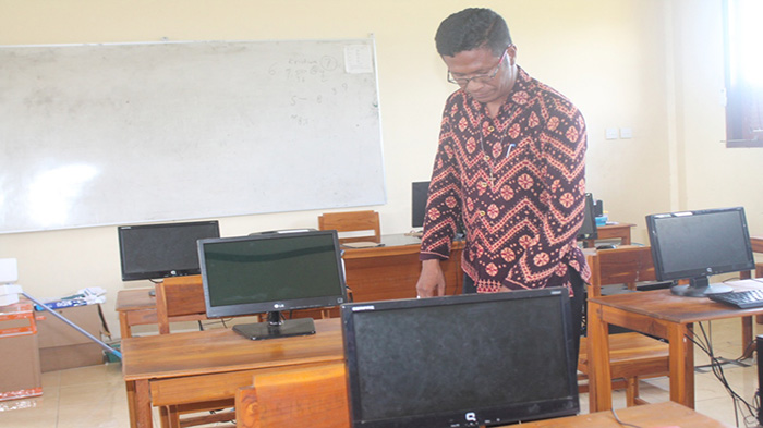 SMA Frater Lewoleba Siap Ikut UNBK pada April 2018