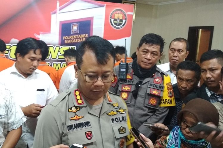 Gara-gara Adik Disinggung di Medsos, 7 Pemuda Aniaya Juru Parkir di Makassar hingga Tewas