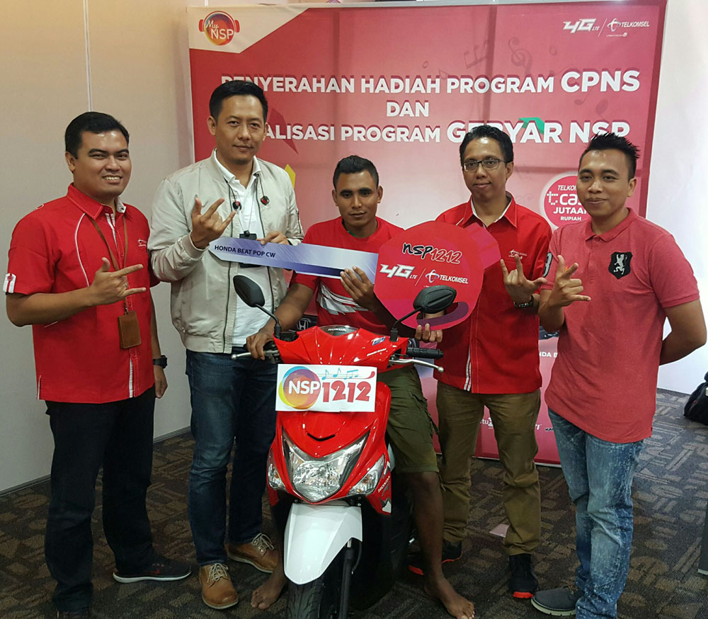 Telkomsel Serahkan Apresiasi Program Copy Paste NSP Periode 2, yang Ini Penerima Hadiahnya