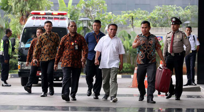 Mau Tahu Rekam Jejak Irwandi Yusuf Selama Menjadi Gubernur Aceh? Simak Beritanya