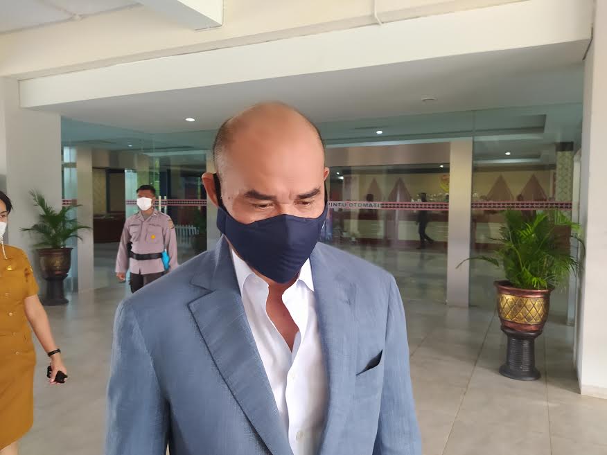 Hari Pertama Berkantor Setelah Sembuh Covid-19, Gubernur Habiskan 3 Jam Di Ruang Kerjanya