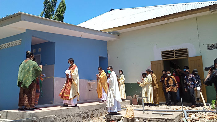 HUT Ke-32 SMAS Katolik John Paul II Maumere, Bangkit, Beraksi dan Berkreasi