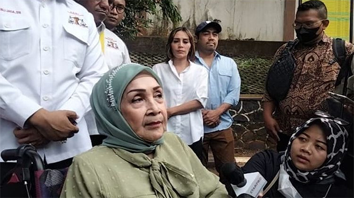 Sempat Ditolak Venna Melinda, Bunda Ferry Irawan Akhirnya Bertemu dengan Menantu di PA