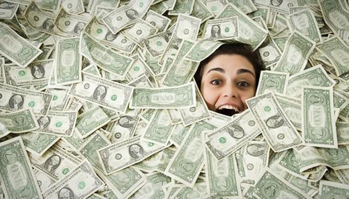 Bukti! Paras Bukan Ukuran, 3 Perempuan Ini Taklukan Miliarder Dunia