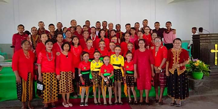 Ini Pesan RD Yos Daslan Saat Penyerahan SK Quasi Paroki St. Yohanes XXIII Wewoloe di Nagekeo