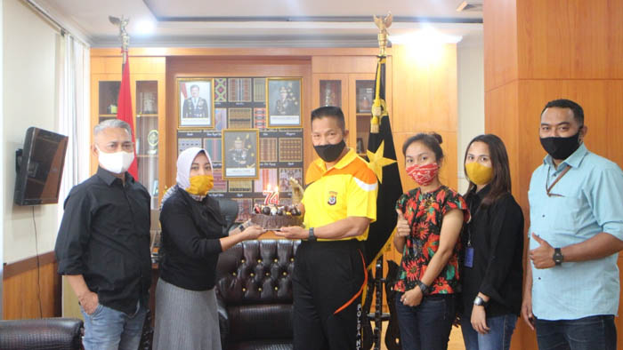 Irjen Hamidin Puji Keindahan Laut NTT, Nyelam Sampai 12 Jam