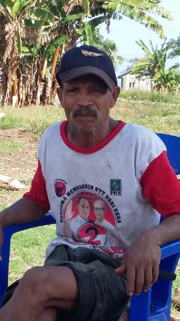 Yohanes Minta Pemerintah Perbaiki Jalan Sok-Iteng