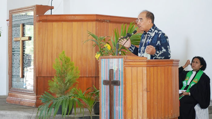 jefri-sebut-tugas-dan-tanggung-jawab-walikota-dan-pendeta-sama-melayani-masyarakat.jpg
