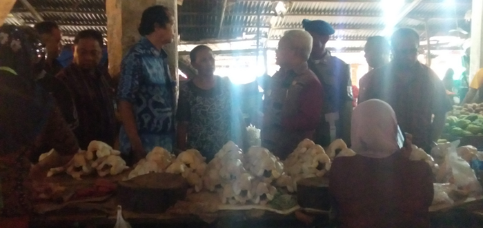 Jelang Natal dan Tahun Baru, Harga Telur Ayam dan Daging Ayam di Kota Kupang Naik