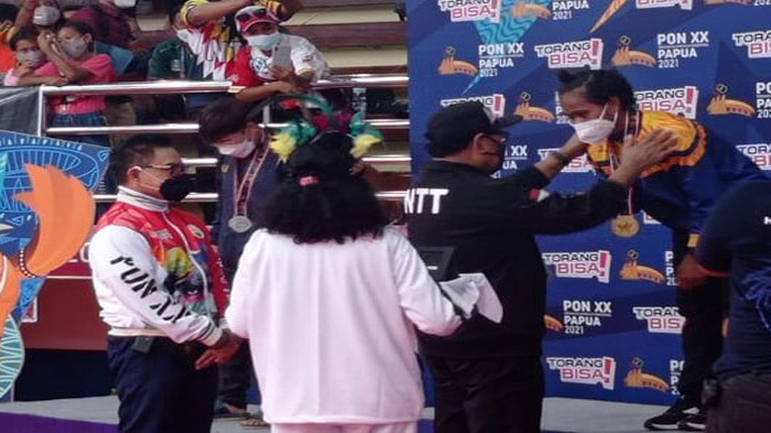 Jeni Kause Persembahkan Emas untuk Flobamora