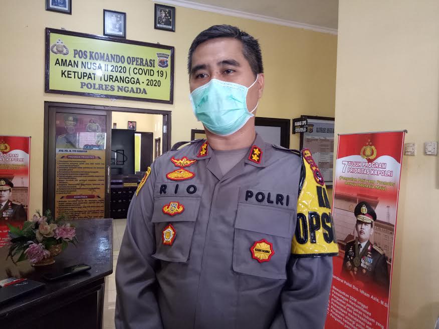 kapolres-ngada-akbp-rio-cahyowidi.jpg