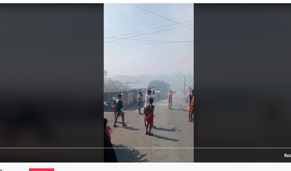 Berita Viral Kebakaran Lahan Dipadamkan Mobil Pemadam Kebakaran Di Wilayah Tofa Kota Kupang