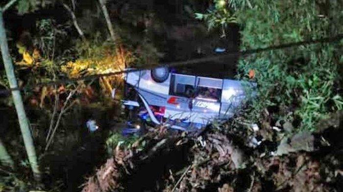 Mengenaskan, Begini Kondisi Korban Kecelakaan Maut Bus Masuk Jurang di Sumedang,Banyak yang Terjepit