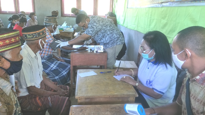 VIDEO - Klinik Pelayanan Kasih A & A Rahmat Beri Pengobatan Gratis.