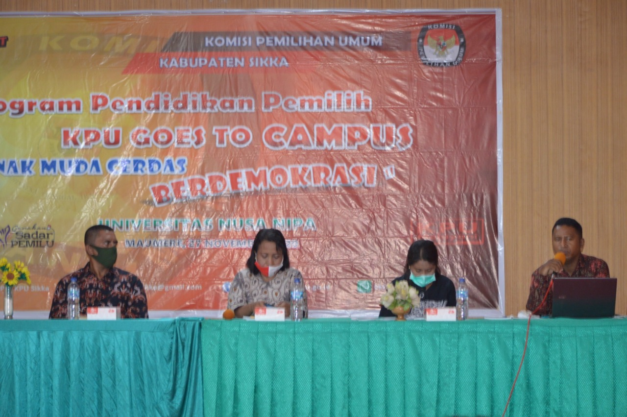 Anak Muda Cerdas Berdemokrasi, KPU Sikka Bersinergi Fakultas Hukum Universitas Nusa Nipa Indonesia