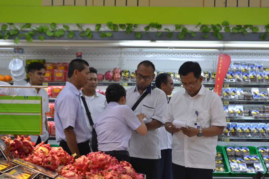 Sidak Kemendag RI di Kupang-NTT, Harga Bawang dan Cabai Naik Jelang Lebaran