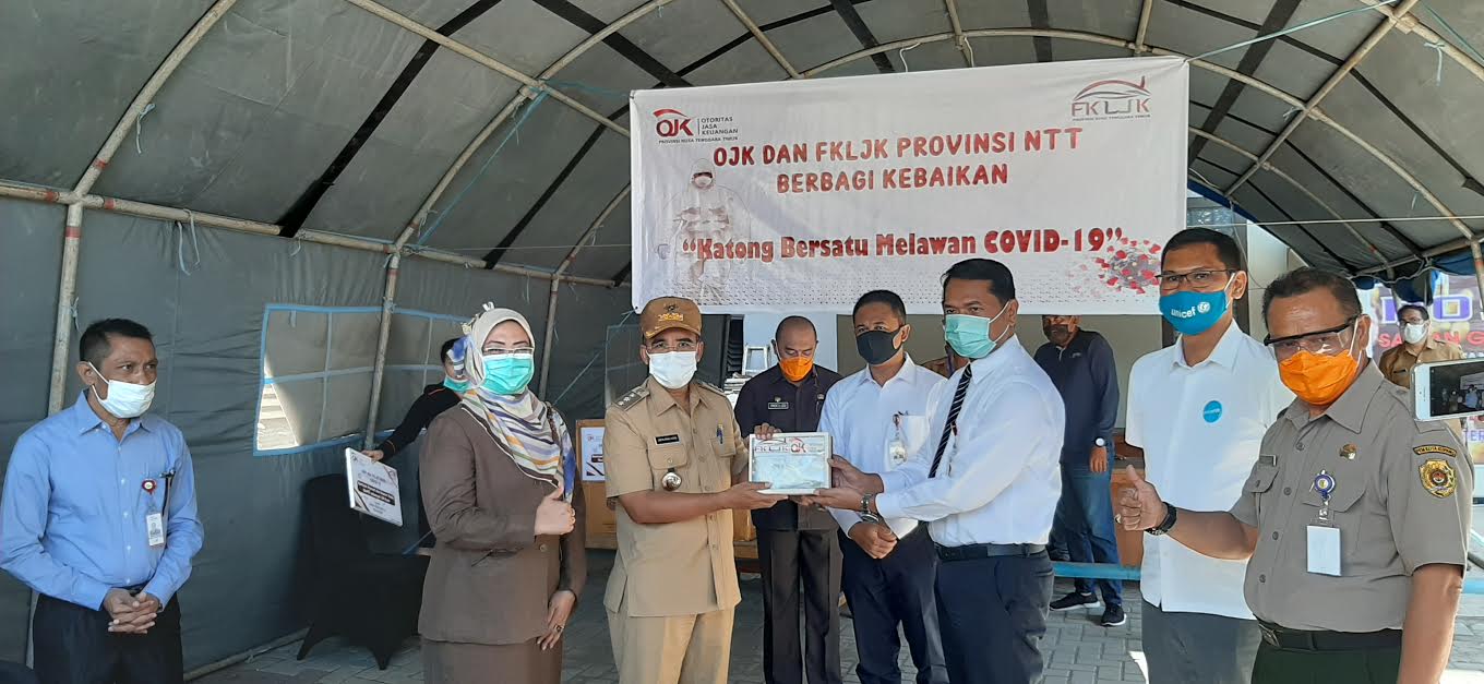 Pemkot Kupang Terima Bantuan dari OJK, FKLJK dan UNICEF