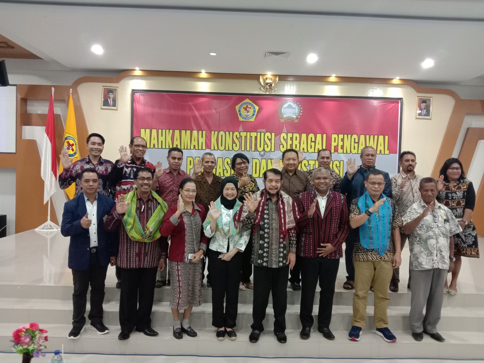 Kuliah Umum di Unwira Kupang, Ketua MK Anwar Usman: Karier Saya Mulai dari Atambua