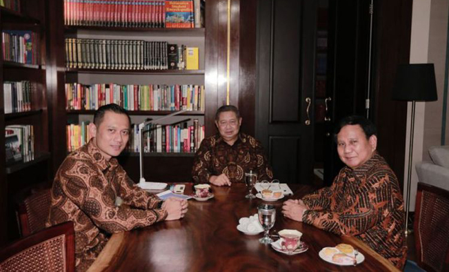 BERITA POPULER : Ramalan Zodiak, Mengenal KH Ma'ruf Amin, Live Streaming Prabowo